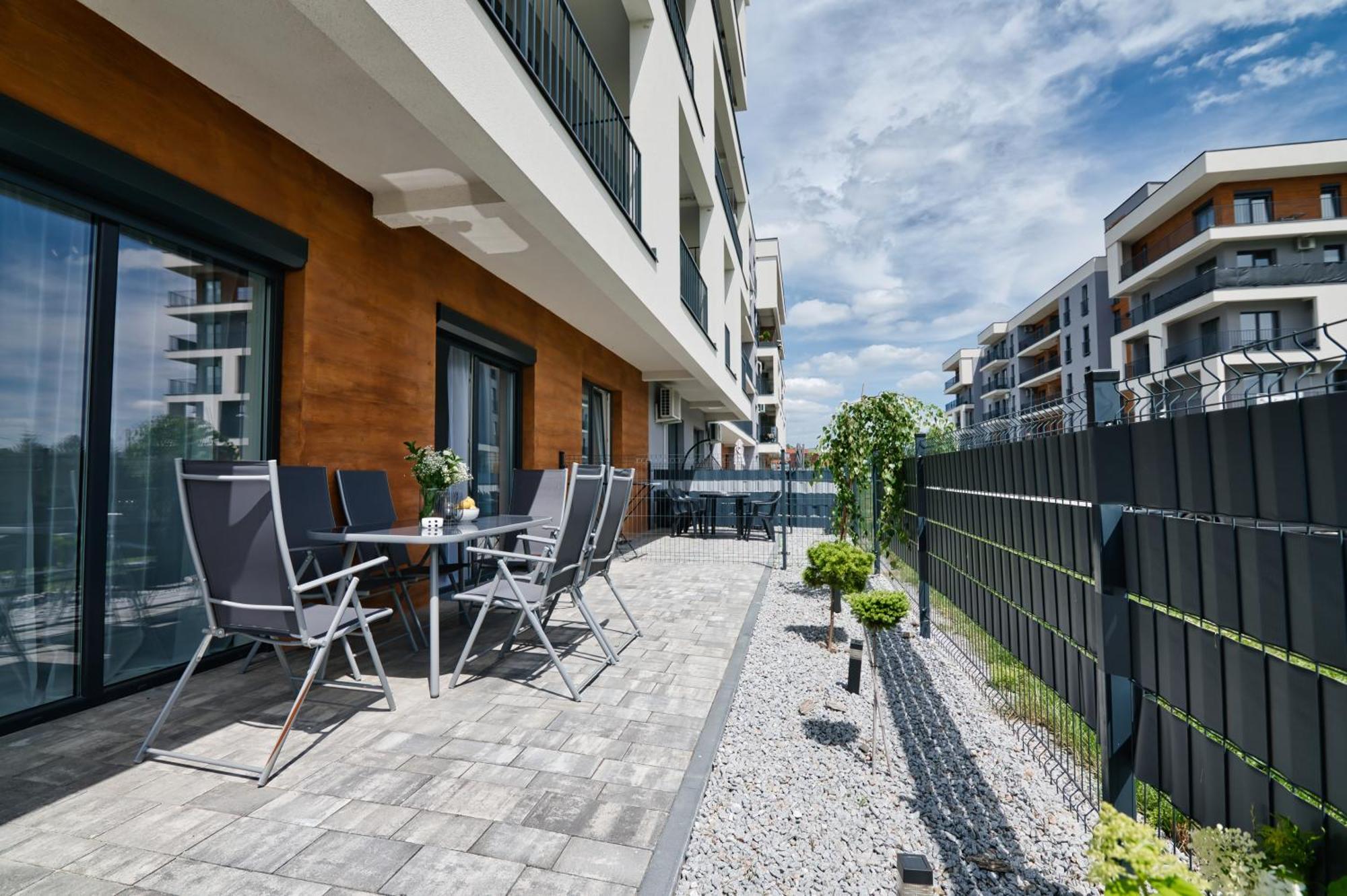 Pankrac 2 By Housine Apartment Zator Exterior photo